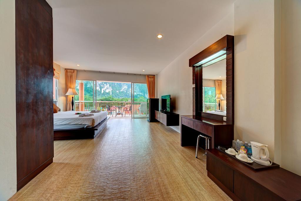 Aonang Regent Hotel Ao Nang Стая снимка